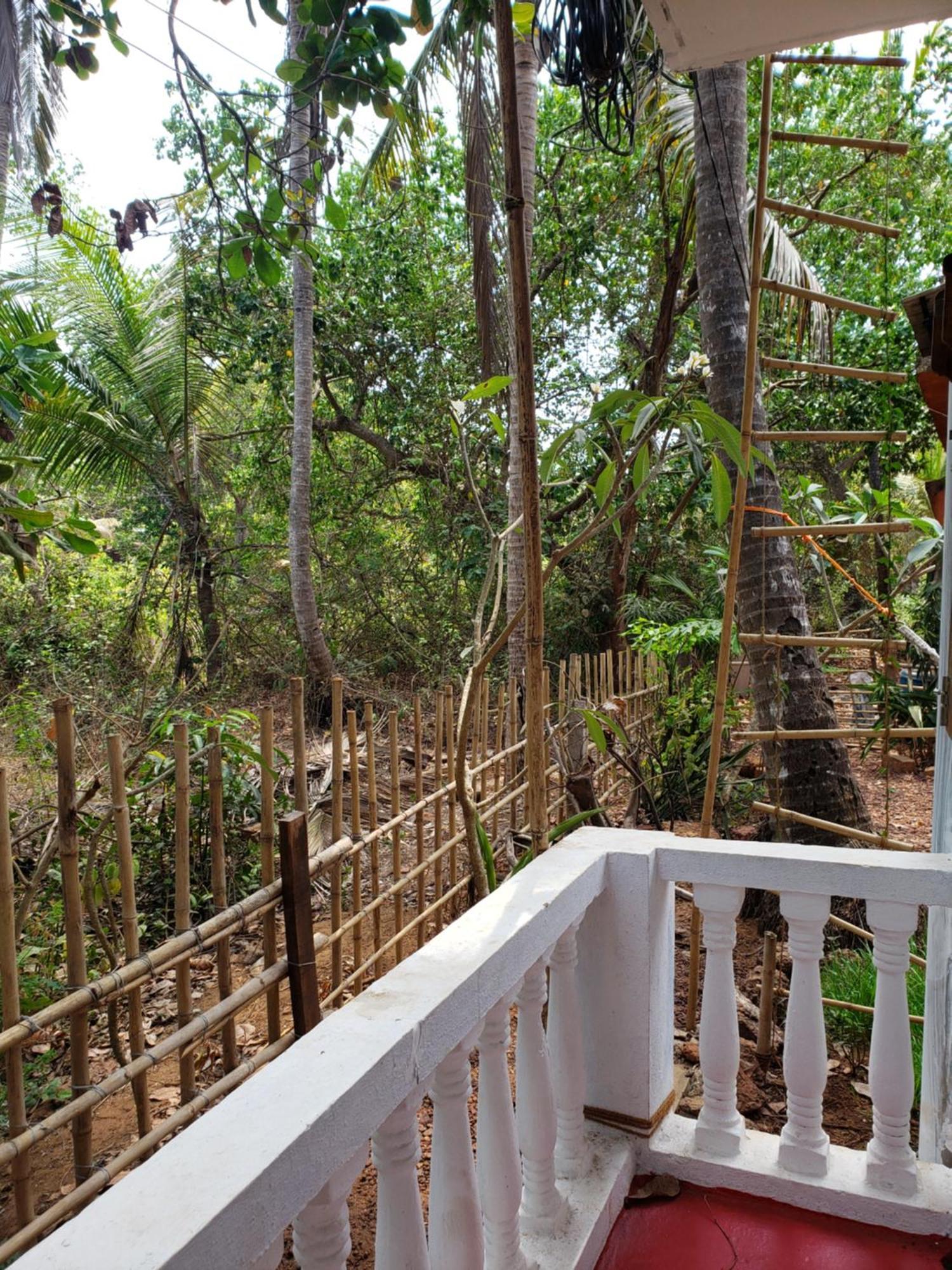 Laxmi Happy Home In Querim Goa Eksteriør bilde